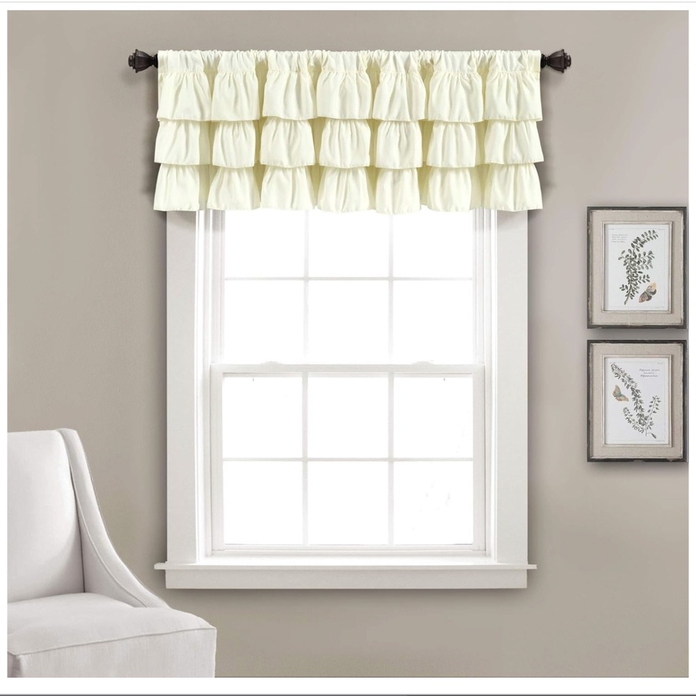 Lush Decor Belle Valance